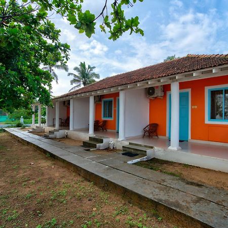 Papilio Beach Front Cottages-Tbv Baga Kültér fotó