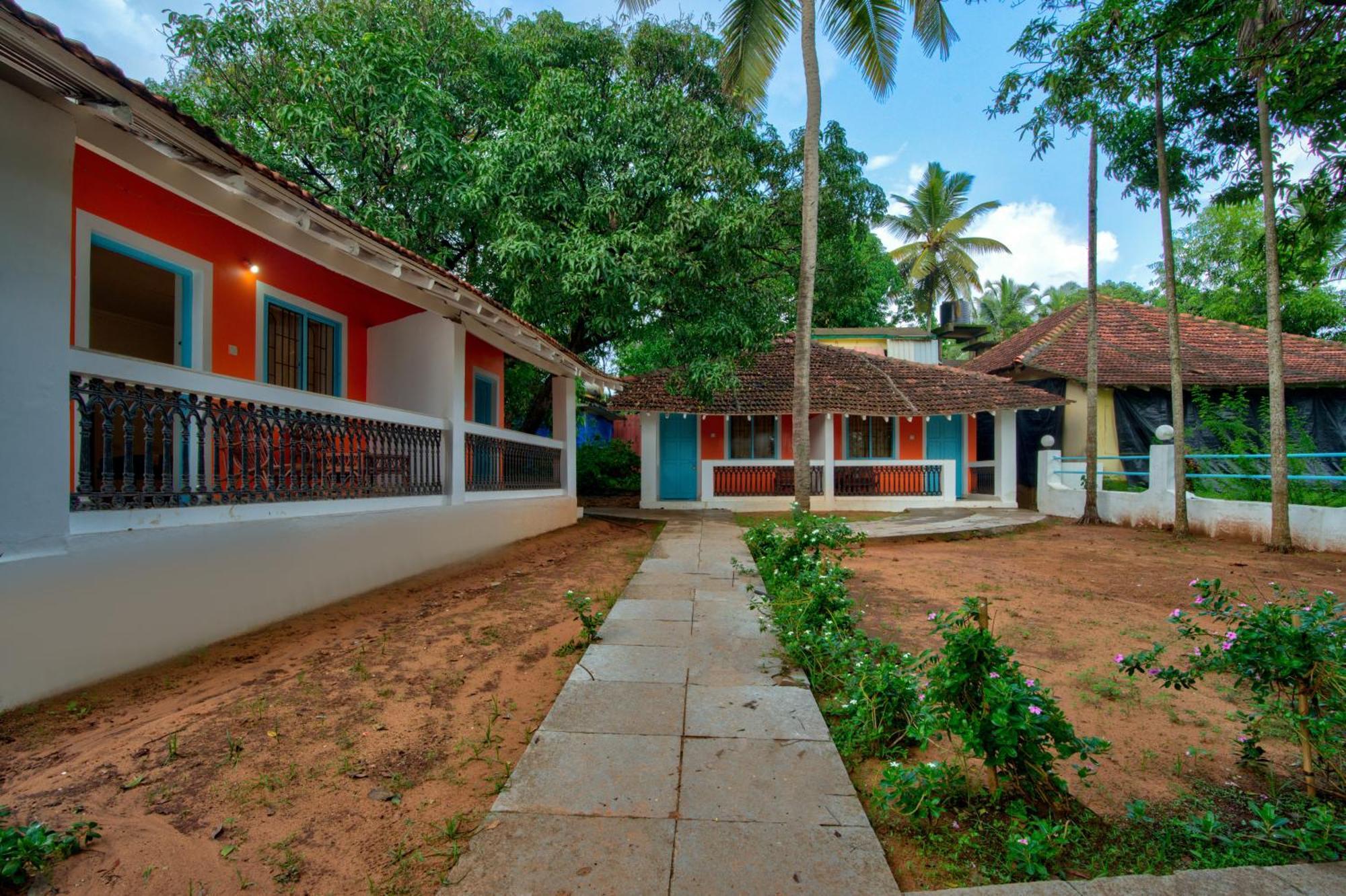 Papilio Beach Front Cottages-Tbv Baga Kültér fotó