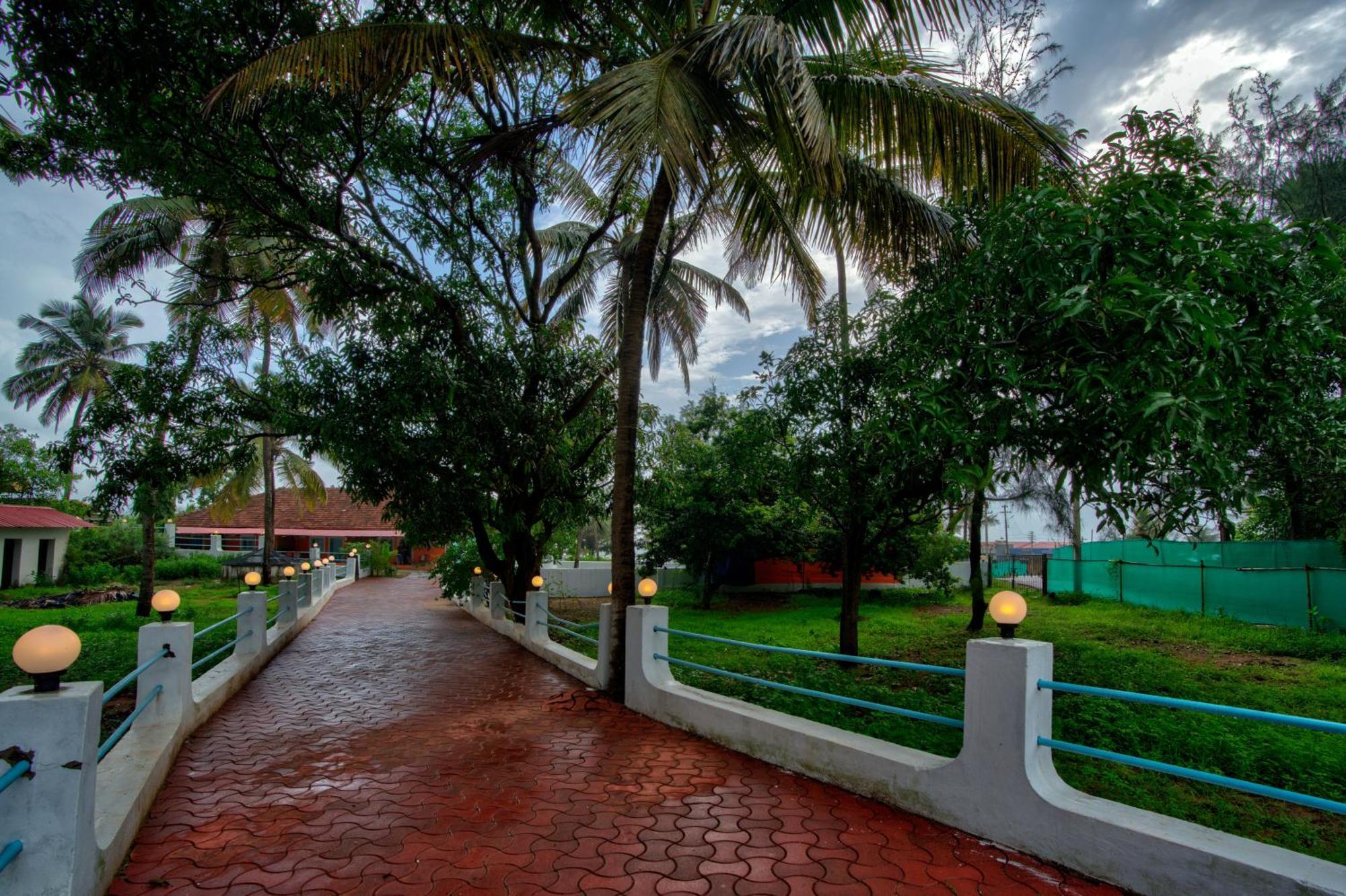 Papilio Beach Front Cottages-Tbv Baga Kültér fotó