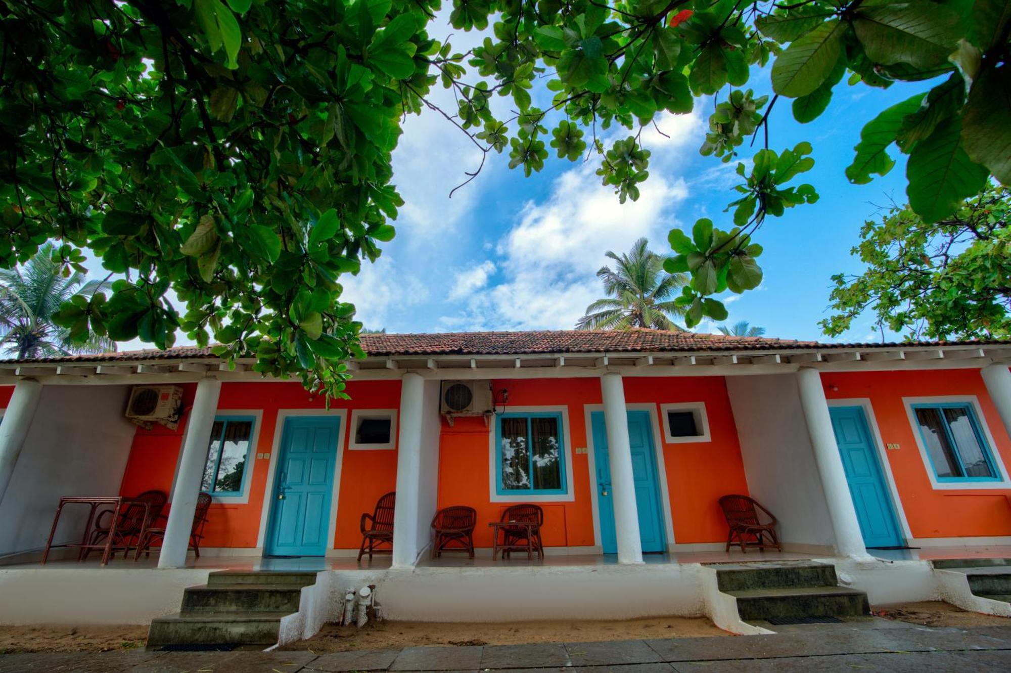 Papilio Beach Front Cottages-Tbv Baga Kültér fotó