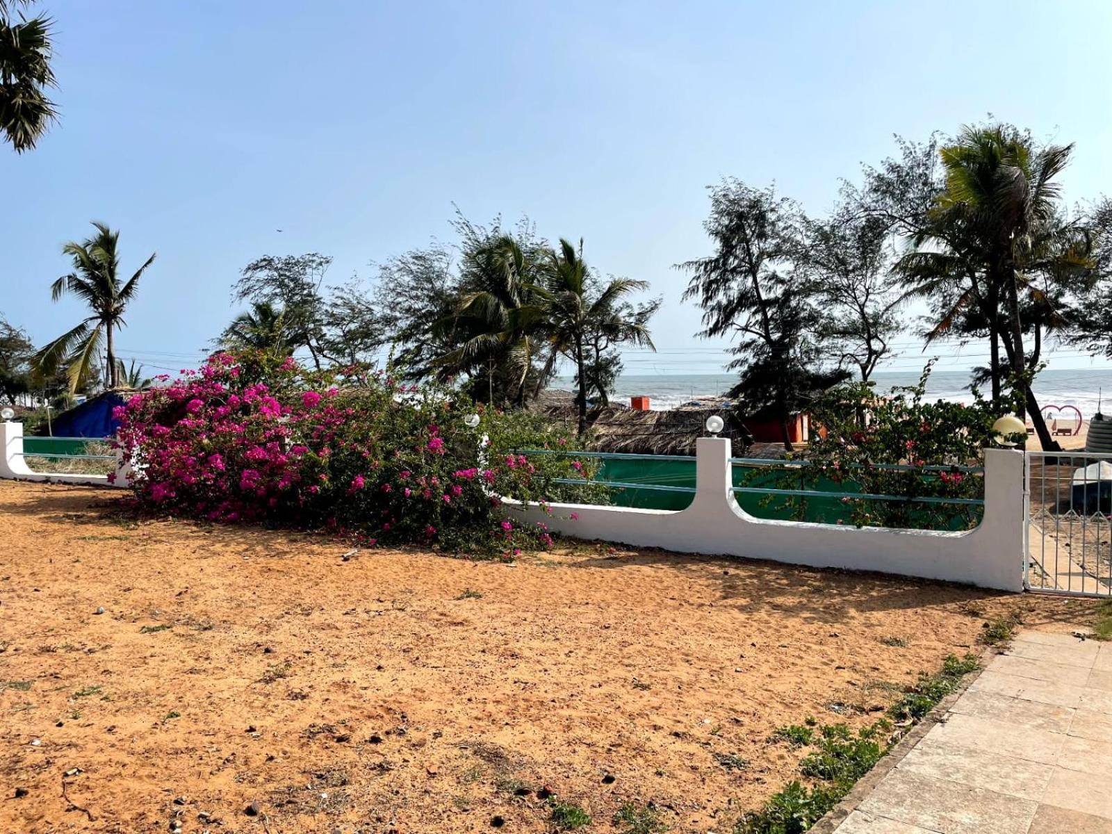 Papilio Beach Front Cottages-Tbv Baga Kültér fotó